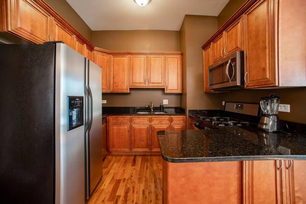 Getaway In The Heart Of Pilsen Chicago Apartment Ngoại thất bức ảnh